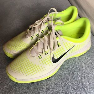Nike Golf Lunarlon Spikeless Shoes | size 9.5